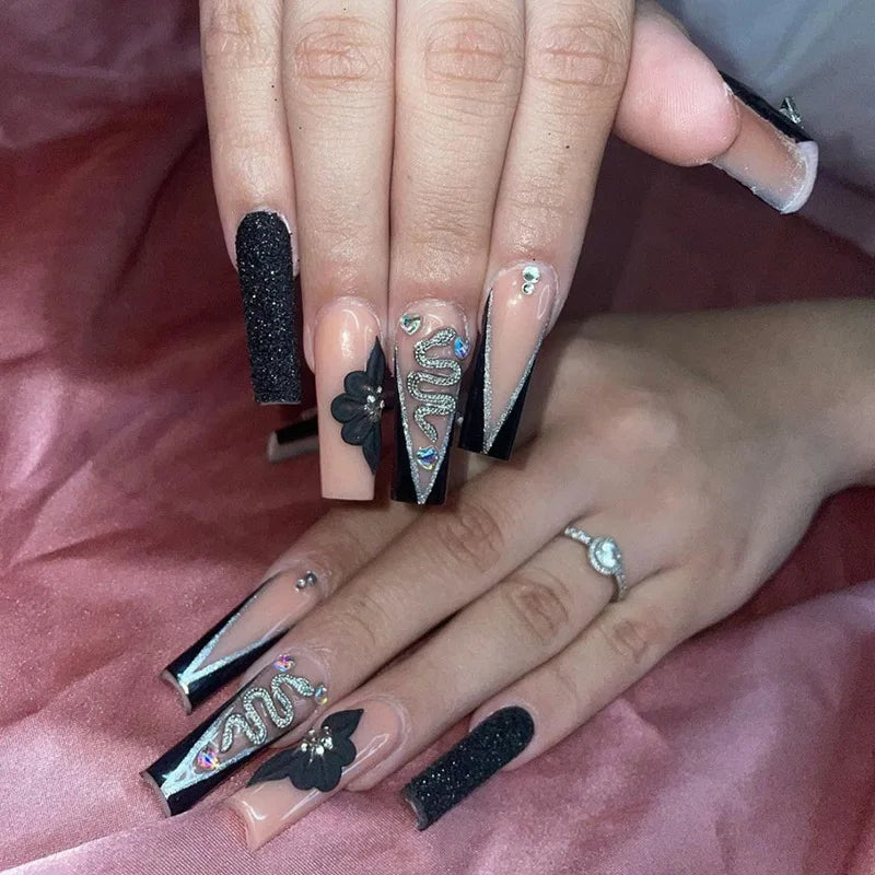 24Pcs Black French Press on Fake Nails Diamonds Bow Design False Nails Elegant Glitter Nail Long Square Full Cover Manicure Tips