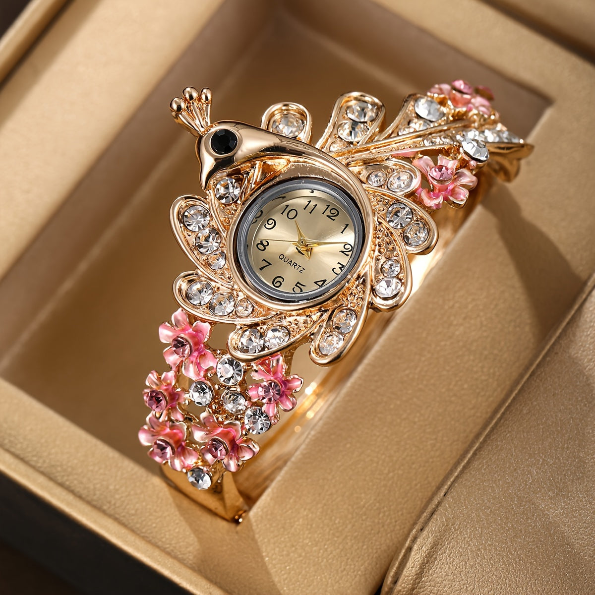 Women's Luxury Alloy Bracelet Watch The Perfect Gift for Her