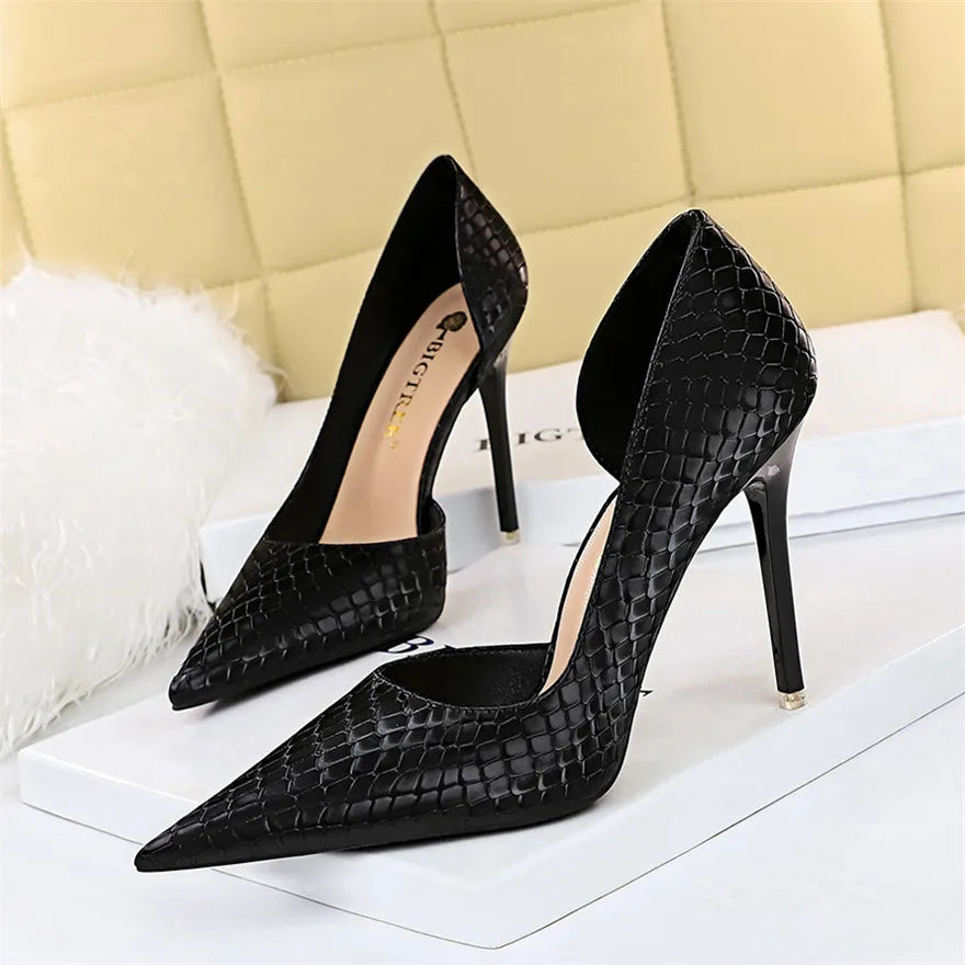 Retro Snake Print Show Thin Women Pumps