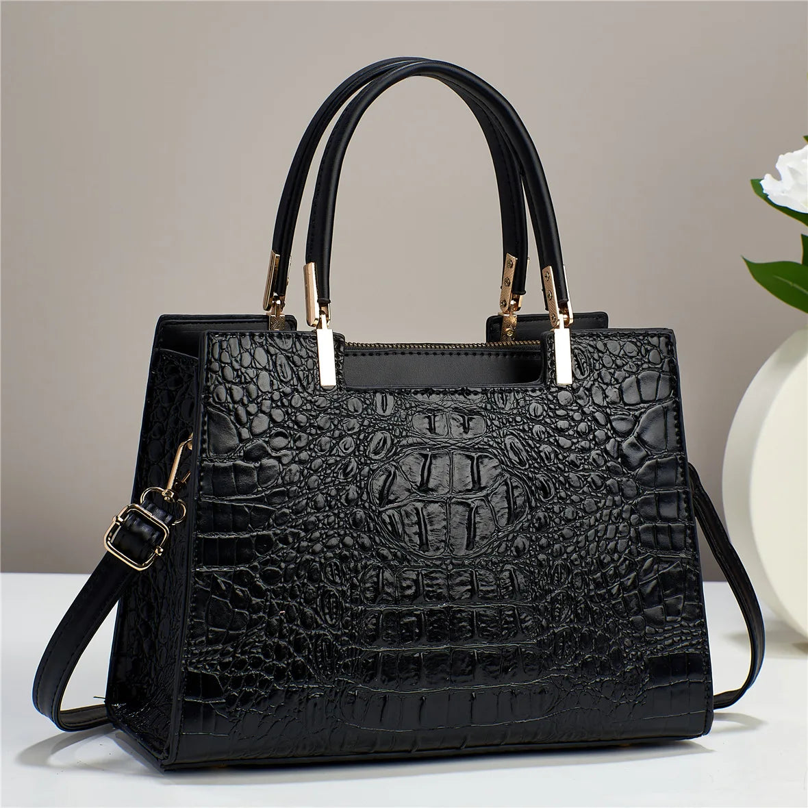 Fashion Embossed Women's Handbag Large Capacity Versatile Style