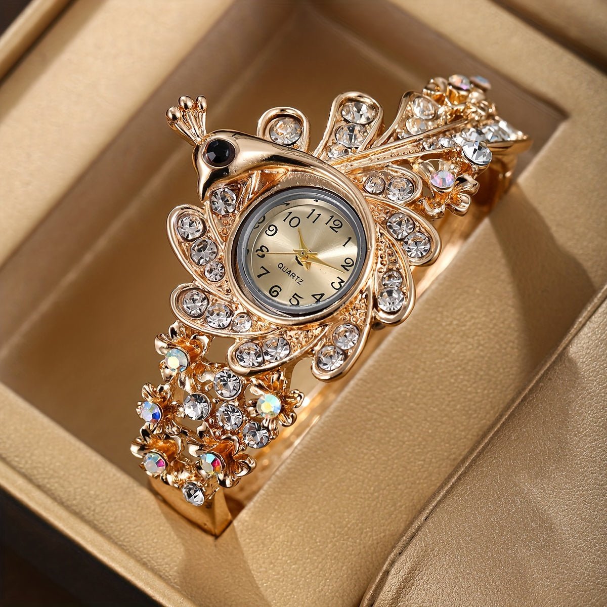 Women's Luxury Alloy Bracelet Watch The Perfect Gift for Her