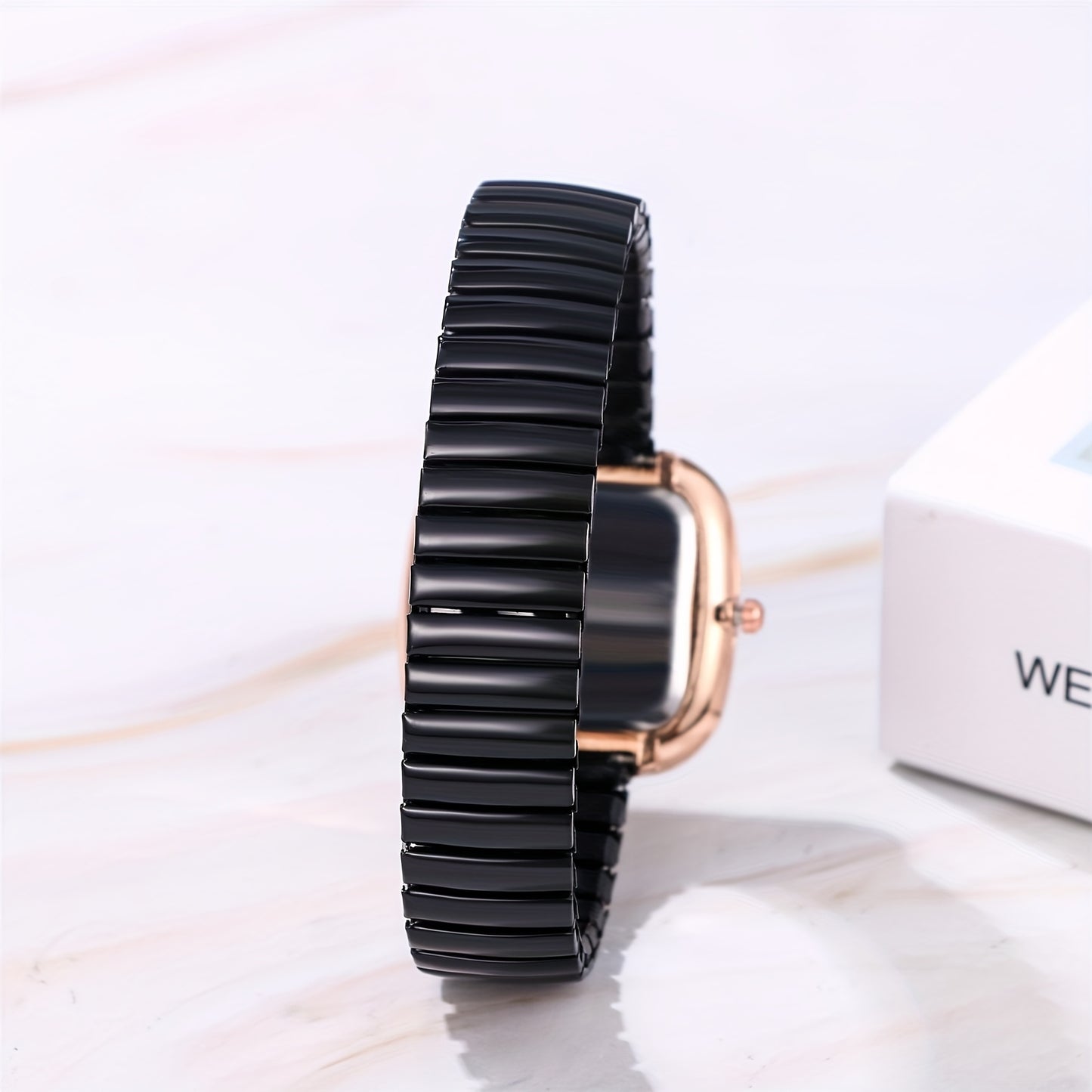 Quartz Elastic Watch, Alien Shaped Stretch Wristwatch, Stainless Steel Strap, Rhinestone Swirl Shape Case, Large Arabic Numerals Scale Dial, Clear And Easy to Read